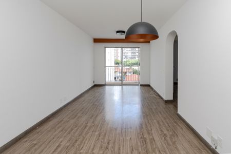 Sala de apartamento à venda com 2 quartos, 70m² em Cidade Monções, São Paulo