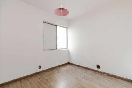Apartamento à venda com 70m², 2 quartos e 1 vagaQuarto 2
