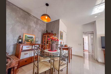 Apartamento à venda com 90m², 2 quartos e 1 vaga