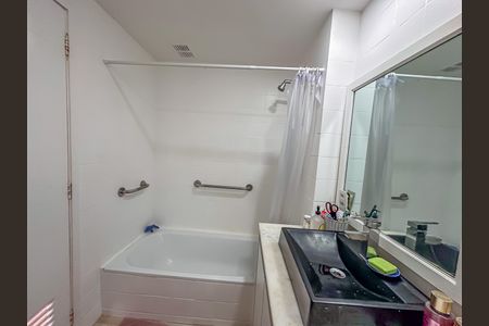 Apartamento à venda com 90m², 2 quartos e 1 vaga