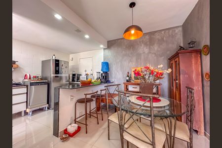 Apartamento à venda com 90m², 2 quartos e 1 vaga