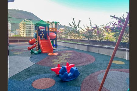 Apartamento à venda com 90m², 2 quartos e 1 vaga