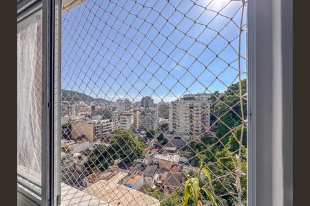 Apartamento à venda com 90m², 2 quartos e 1 vaga
