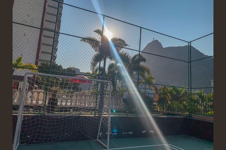 Apartamento à venda com 90m², 2 quartos e 1 vaga