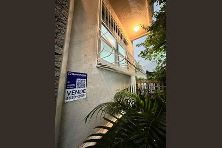 Apartamento à venda com 115m², 3 quartos e 1 vaga Apartamento à venda com 115m², 3 quartos e 1 vagaPlaca