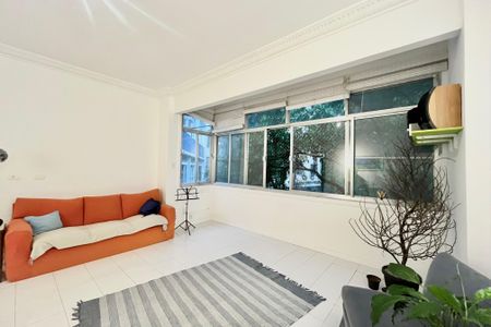 Apartamento à venda com 115m², 3 quartos e 1 vaga Apartamento à venda com 115m², 3 quartos e 1 vagaSala