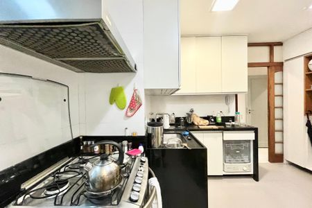 Apartamento à venda com 115m², 3 quartos e 1 vaga Apartamento à venda com 115m², 3 quartos e 1 vagaCozinha