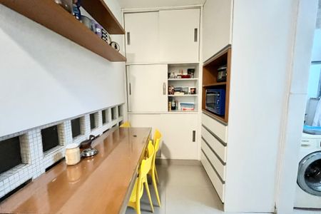 Apartamento à venda com 115m², 3 quartos e 1 vaga Apartamento à venda com 115m², 3 quartos e 1 vagaCozinha