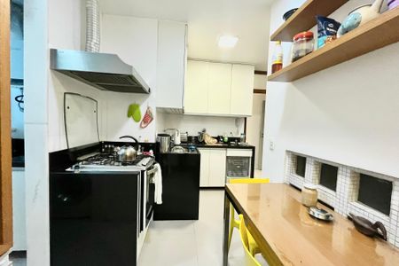 Apartamento à venda com 115m², 3 quartos e 1 vaga Apartamento à venda com 115m², 3 quartos e 1 vagaCozinha