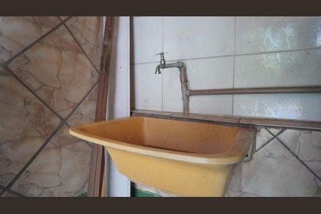 Apartamento à venda com 140m², 3 quartos e 1 vaga Apartamento à venda com 140m², 3 quartos e 1 vagaLavanderia