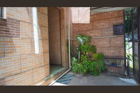 Apartamento à venda com 140m², 3 quartos e 1 vaga Apartamento à venda com 140m², 3 quartos e 1 vagaHall de entrada