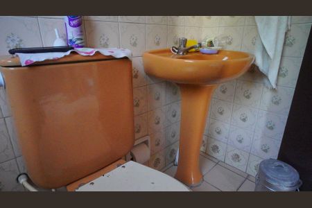 Apartamento à venda com 140m², 3 quartos e 1 vaga Apartamento à venda com 140m², 3 quartos e 1 vagaBanheiro piso superior quartos