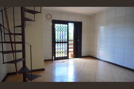 Sala  de apartamento à venda com 3 quartos, 140m² em Partenon, Porto Alegre