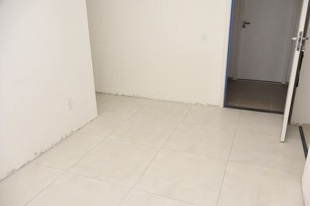 Sala de apartamento para alugar com 2 quartos, 38m² em Narandiba, Salvador
