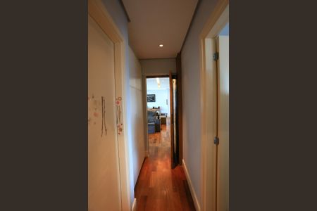 Apartamento à venda com 126m², 3 quartos e 3 vagascorredor