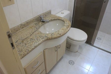 Apartamento à venda com 67m², 2 quartos e 1 vagaBanheiro da Suíte