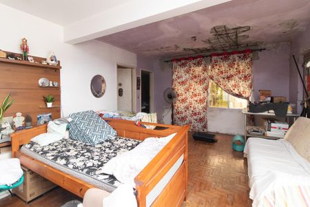 Sala de casa à venda com 4 quartos, 173m² em Medianeira, Porto Alegre