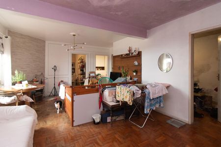 Sala de casa à venda com 4 quartos, 173m² em Medianeira, Porto Alegre