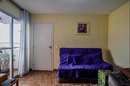 Sala de apartamento à venda com 2 quartos, 51m² em Jardim Alzira Franco, Santo André