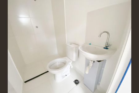 Banheiro de kitnet/studio à venda com 2 quartos, 17m² em Mooca, São Paulo