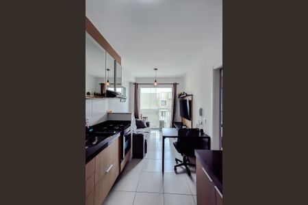 Apartamento à venda com 28m², 1 quarto e sem vagaCozinha e Área de Serviço