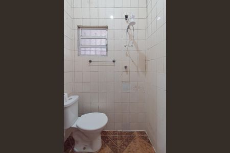 Casa para alugar com 70m², 2 quartos e sem vaga Casa para alugar com 70m², 2 quartos e sem vagaBanheiro