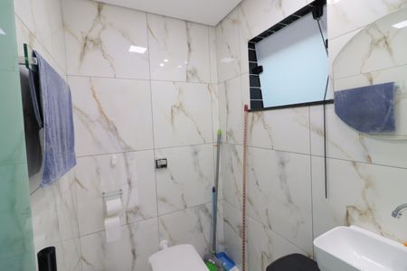 Casa à venda com 125m², 3 quartos e 2 vagasLavabo