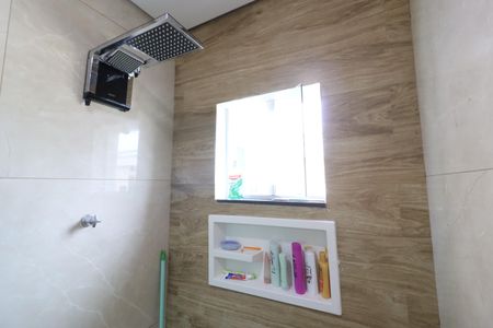 Casa à venda com 125m², 3 quartos e 2 vagasBanheiro 1