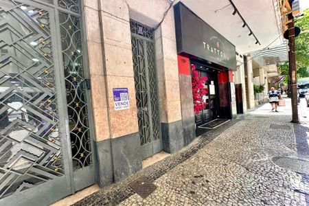 Apartamento à venda com 56m², 1 quarto e sem vaga