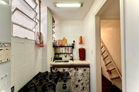 Apartamento à venda com 56m², 1 quarto e sem vaga