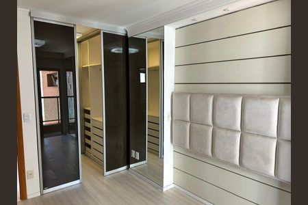 Apartamento à venda com 4 quartos, 130m² em Pompeia, São Paulo