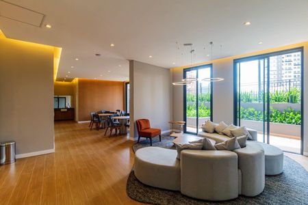 Apartamento para alugar com 28m², 1 quarto e 1 vagaÁrea comum - Salão de festas