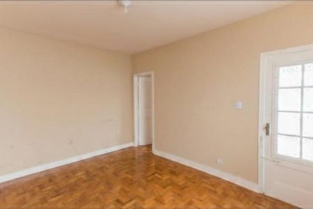 Quarto de casa à venda com 3 quartos, 232m² em Vila Gustavo, São Paulo