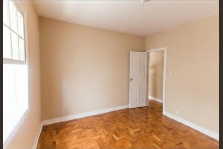 Casa à venda com 232m², 3 quartos e 4 vagasQuarto