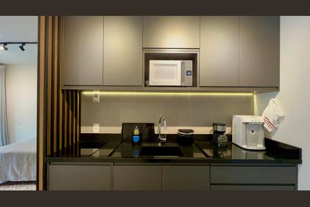 Studio para alugar com 28m², 1 quarto e sem vaga Studio para alugar com 28m², 1 quarto e sem vagaCozinha