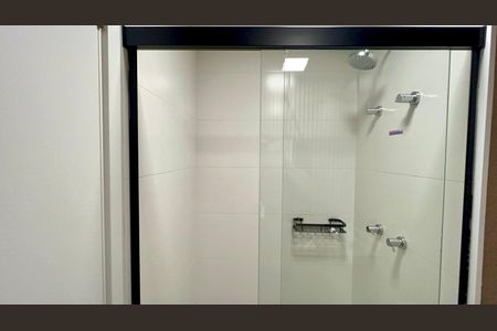 Studio para alugar com 28m², 1 quarto e sem vaga Studio para alugar com 28m², 1 quarto e sem vagaBanheiro