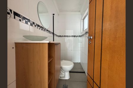 Casa para alugar com 417m², 3 quartos e 4 vagasBanheiro