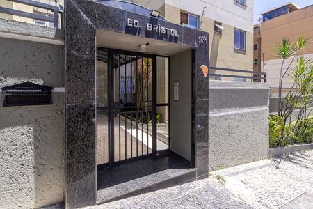 Apartamento à venda com 64m², 3 quartos e 1 vagaFachada