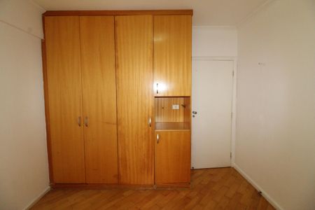 Apartamento para alugar com 102m², 3 quartos e 2 vagasQuarto 2