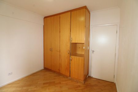 Apartamento para alugar com 102m², 3 quartos e 2 vagasQuarto 2