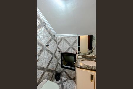 Casa para alugar com 100m², 2 quartos e 2 vagasLavabo