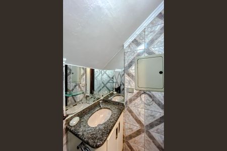 Casa para alugar com 100m², 2 quartos e 2 vagasLavabo