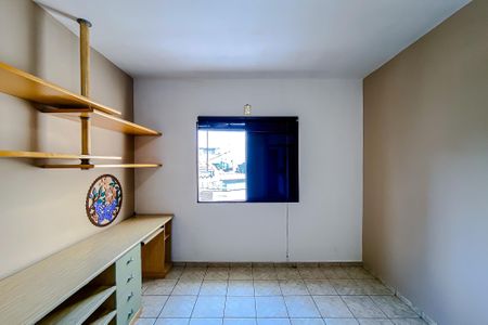 Casa para alugar com 100m², 2 quartos e 2 vagasQuarto 1