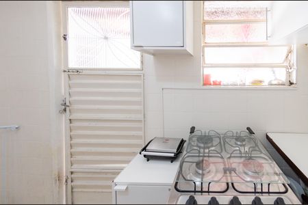 Casa à venda com 200m², 2 quartos e 8 vagas Casa à venda com 200m², 2 quartos e 8 vagasCozinha