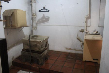 Casa à venda com 300m², 5 quartos e 1 vagaÁrea de Serviço 3