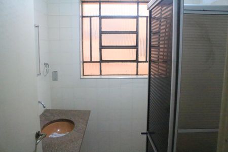 Casa à venda com 300m², 5 quartos e 1 vagaBanheiro 3