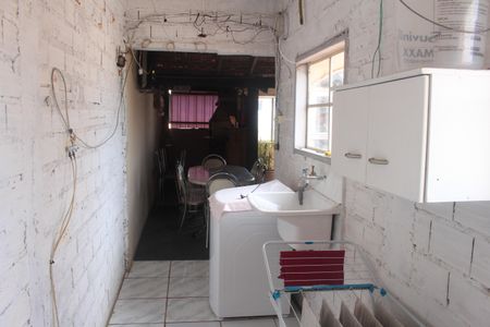 Casa à venda com 300m², 5 quartos e 1 vagaÁrea de Serviço