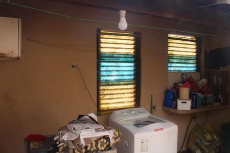 Casa à venda com 300m², 5 quartos e 1 vagaÁrea de Serviço 2