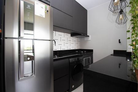 Studio para alugar com 30m², 1 quarto e 1 vaga Studio para alugar com 30m², 1 quarto e 1 vagaCozinha e Área de Serviço