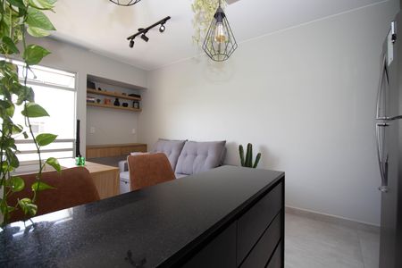 Cozinha e Área de Serviço de kitnet/studio para alugar com 1 quarto, 30m² em Asa Norte, Brasília
